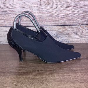 Women's Size 7 DONALD PLINER Black Leather & Stretch Fabric Heeled Pumps